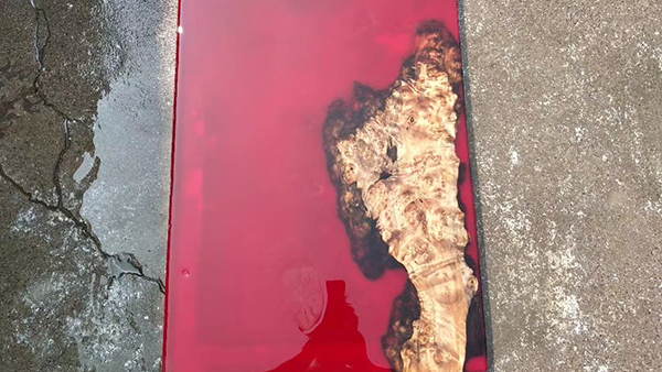 Resin table