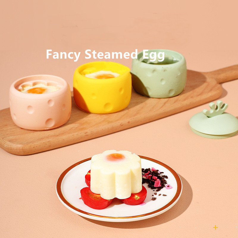 Non Stick Fancy Silicone Egg Steamer Jelly Cake Pudding Mold with Leaf-shaped Lid and Oil Brush